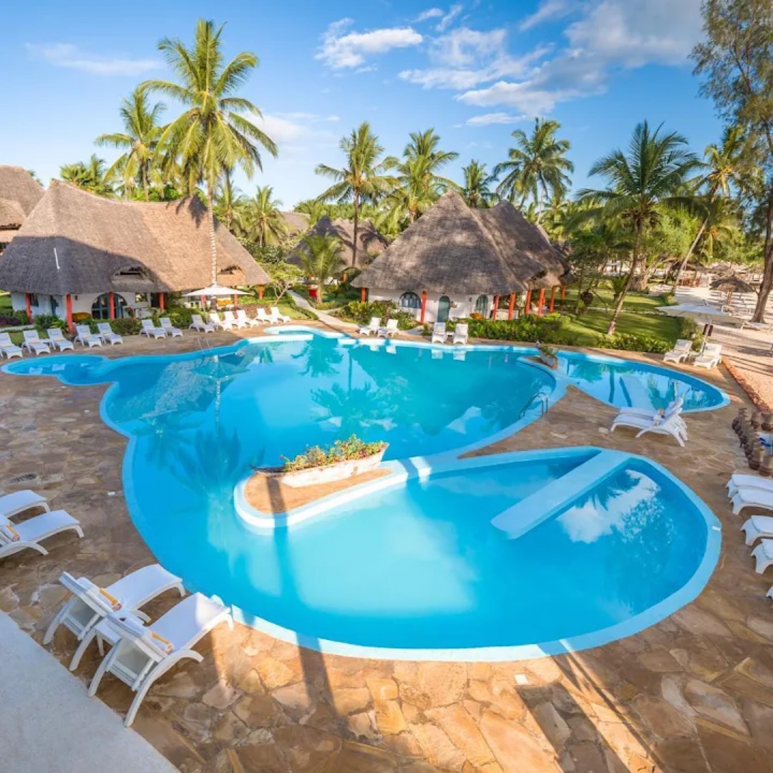 Kiwengwa Beach Resort — Zanzibar accommodation