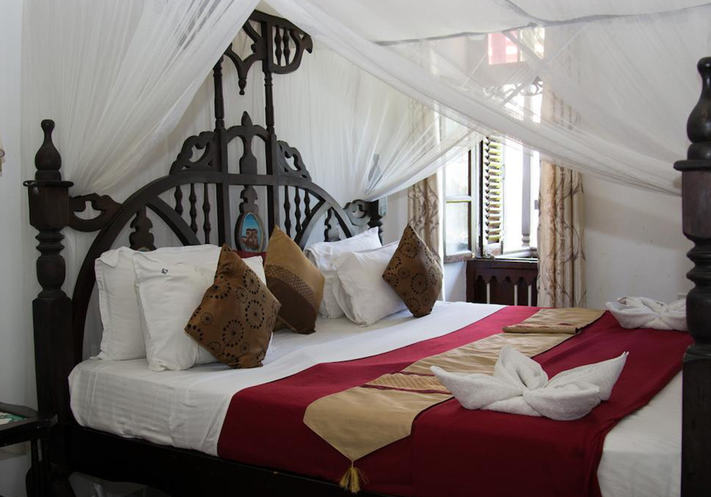 Tembo House Hotel